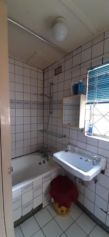 To Let 1 Bedroom Property for Rent in Steenberg Western Cape